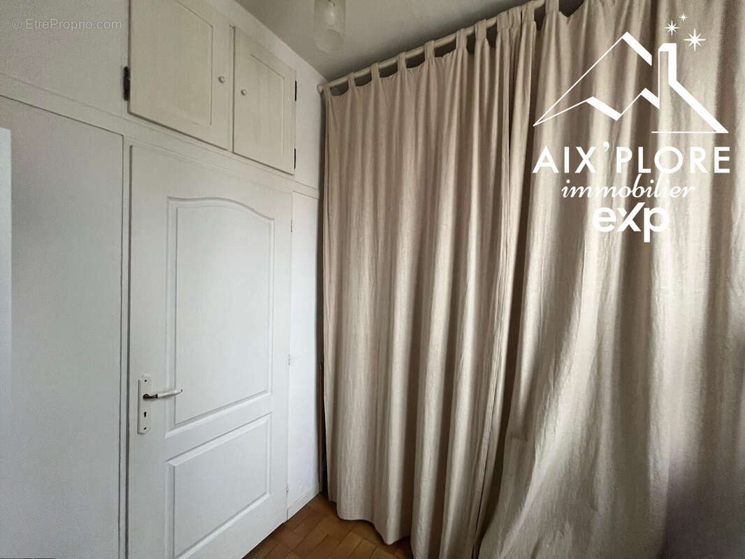 Maison 110 m² à Pont-De-Cheruy  - photo 8