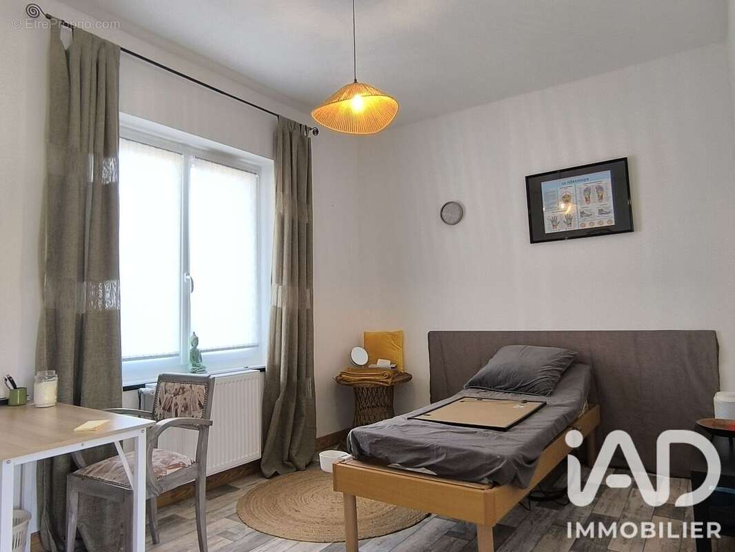 Appartement 185 m² à Giat  - photo 9