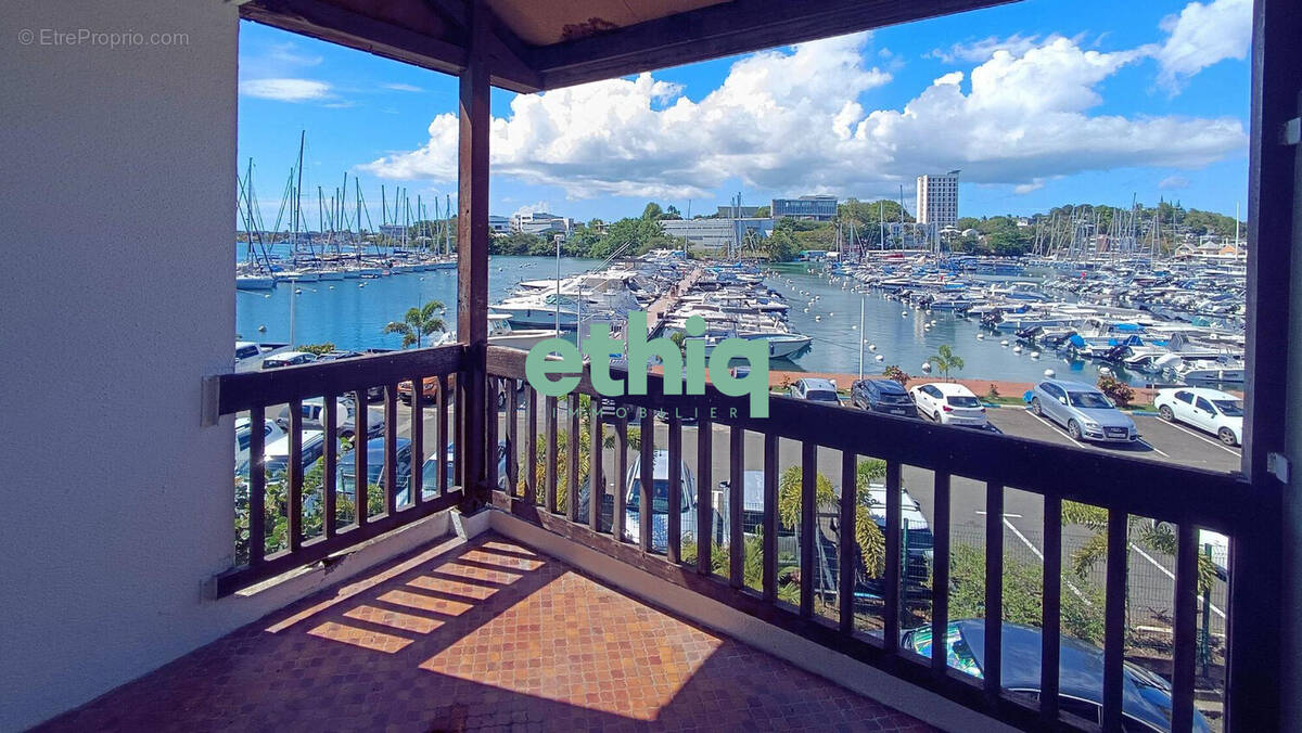 Appartement à LE GOSIER