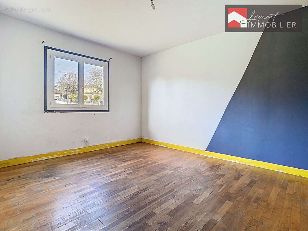 Maison à PONT-DE-VAUX