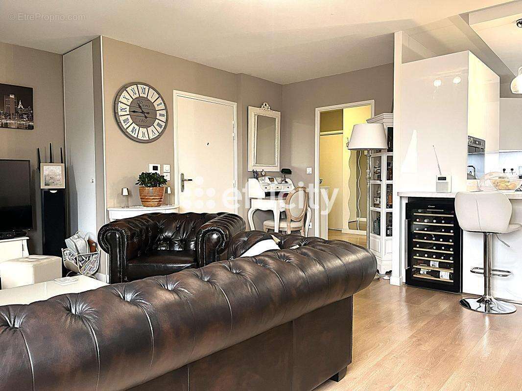 Appartement à ELANCOURT