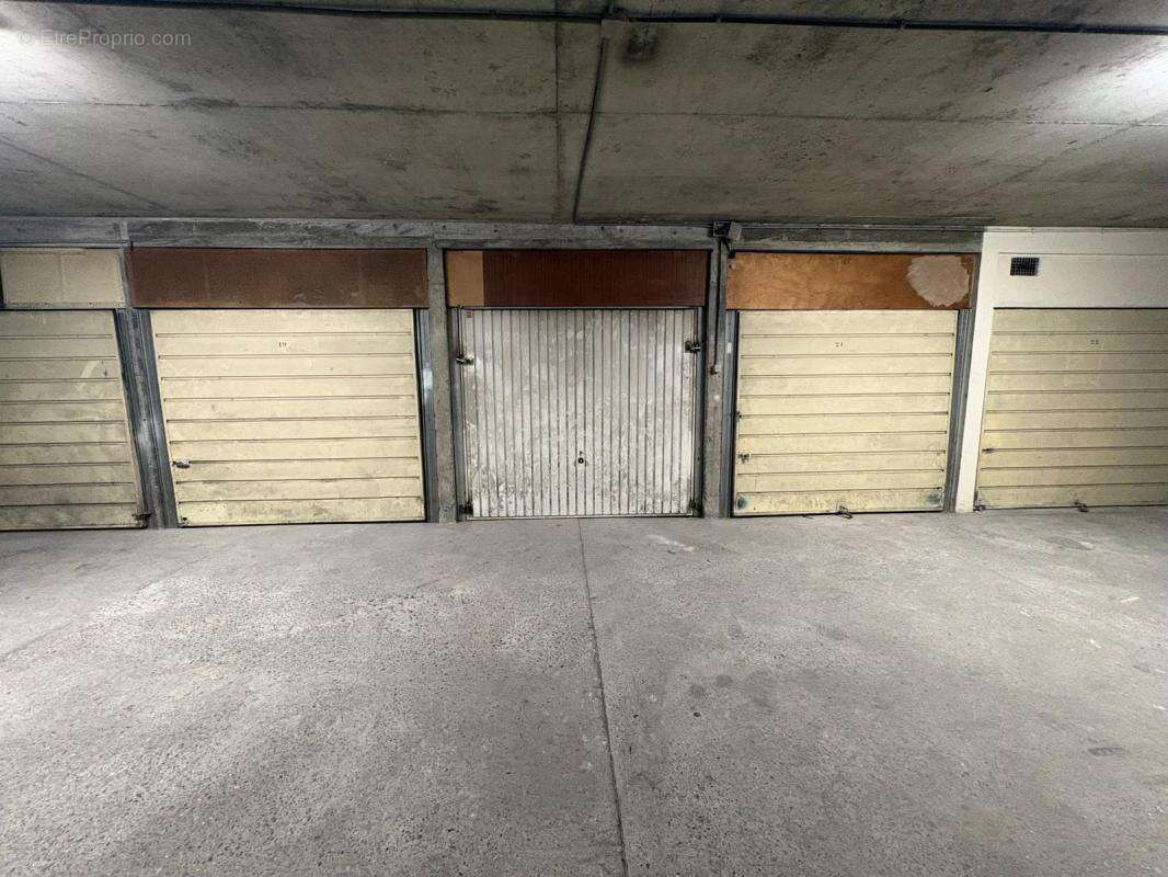Box à vendre - quartier pasteur - photo 5