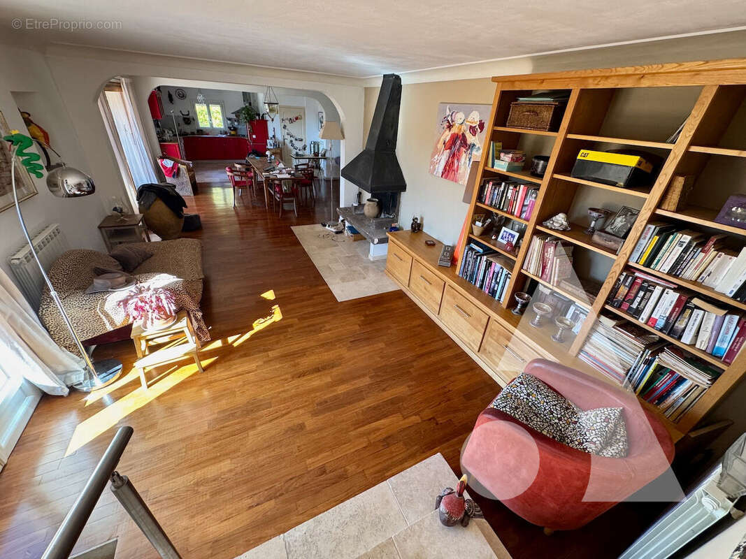 Maison à VILLECROZE