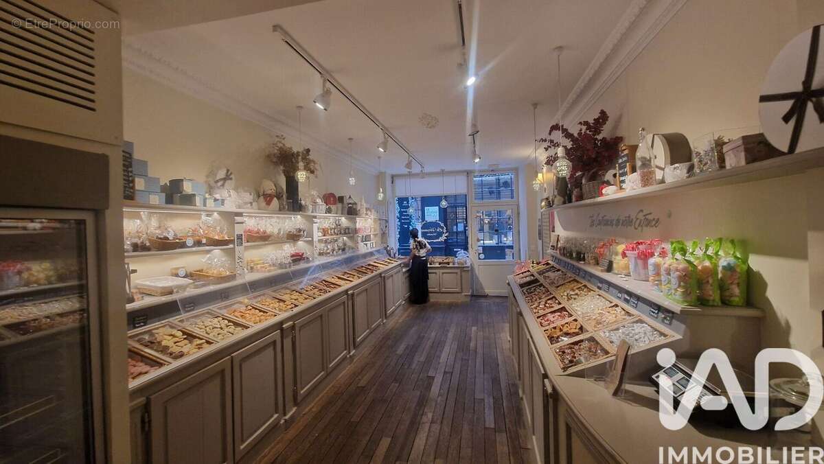 Photo 4 - Commerce à VERSAILLES