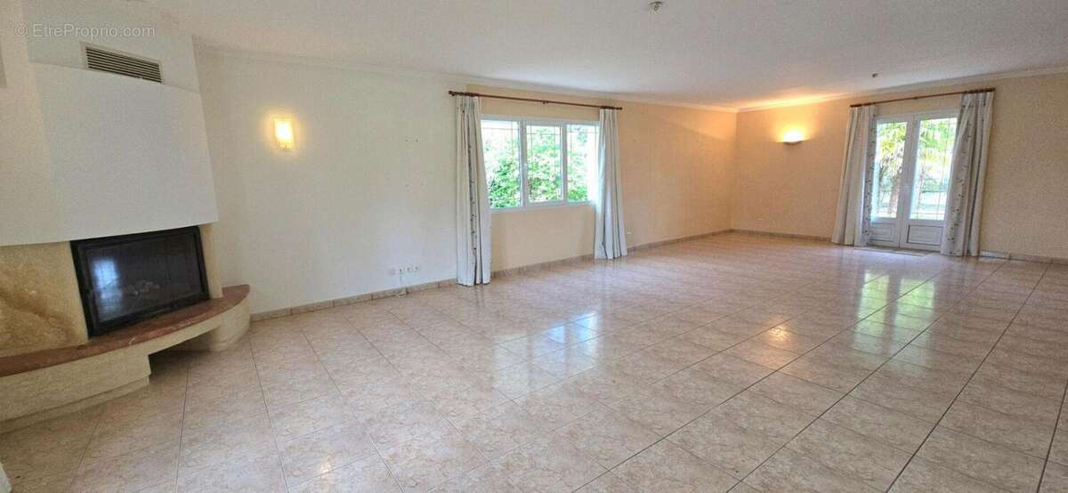 Maison à MARSAC-SUR-L'ISLE