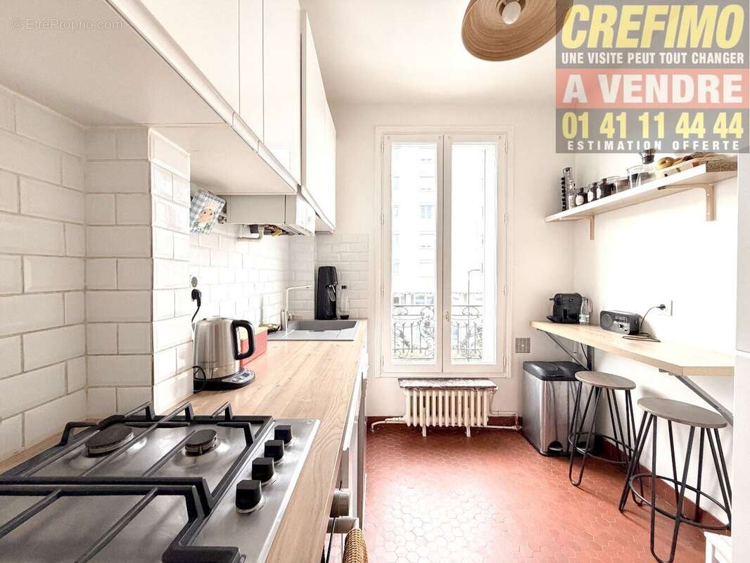 Appartement à COURBEVOIE