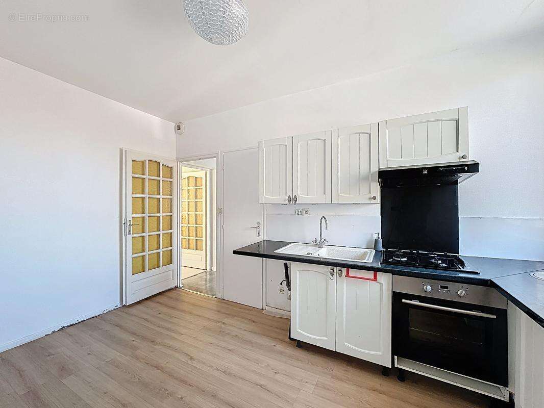 Appartement à GRIGNY