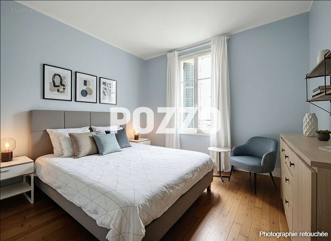 Appartement à VILLEDIEU-LES-POELES
