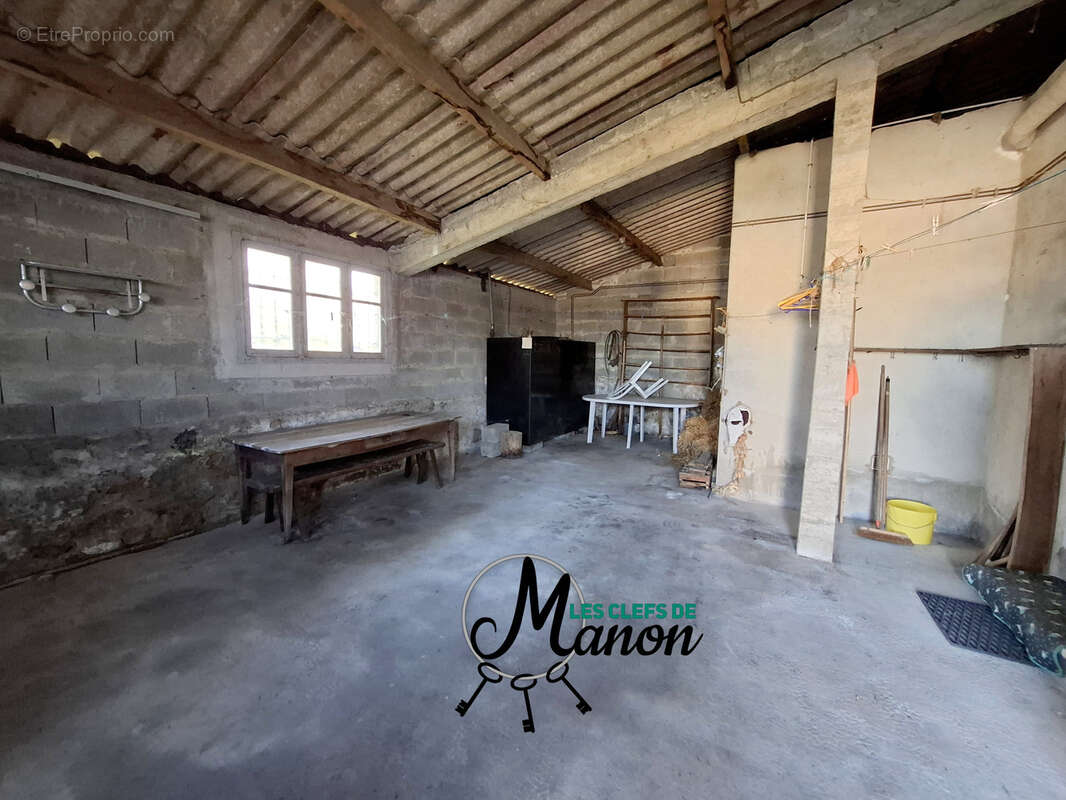 Maison à BESSINES-SUR-GARTEMPE