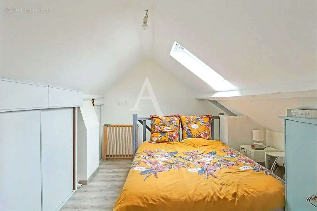 Appartement à CLICHY-SOUS-BOIS