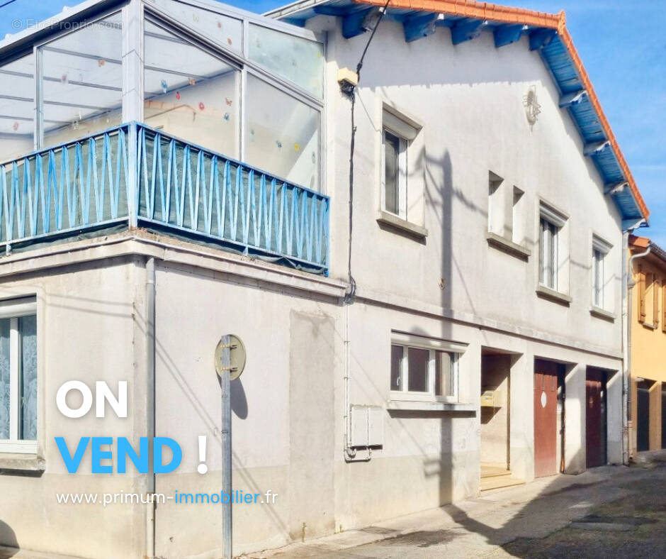 Appartement à PONT-DU-CHATEAU