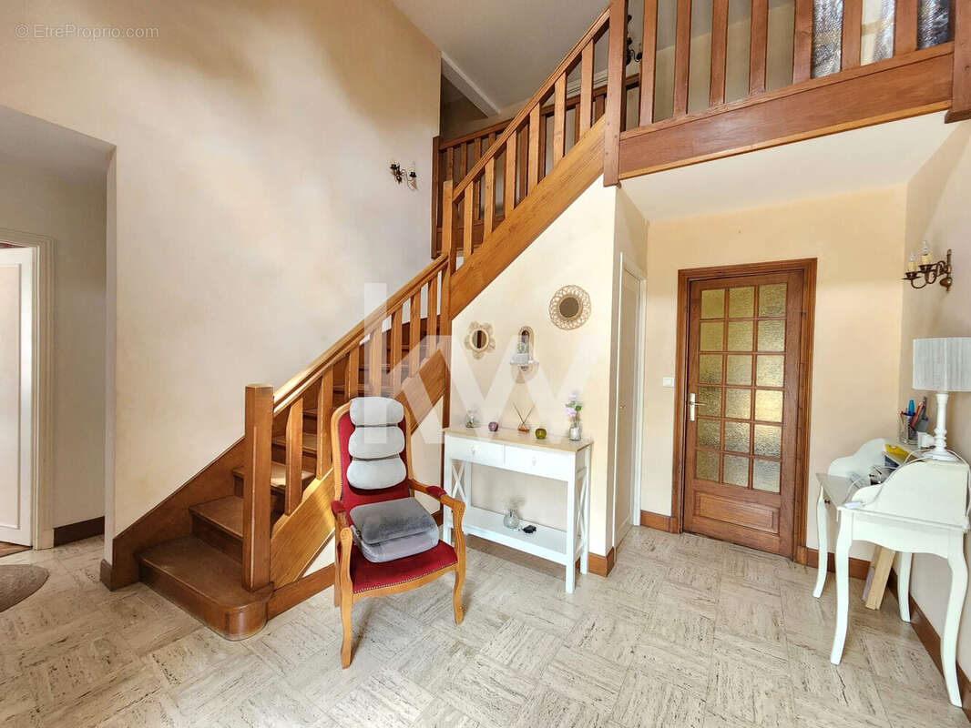 Maison 147 m² à Chateauneuf-Sur-Loire  - photo 2