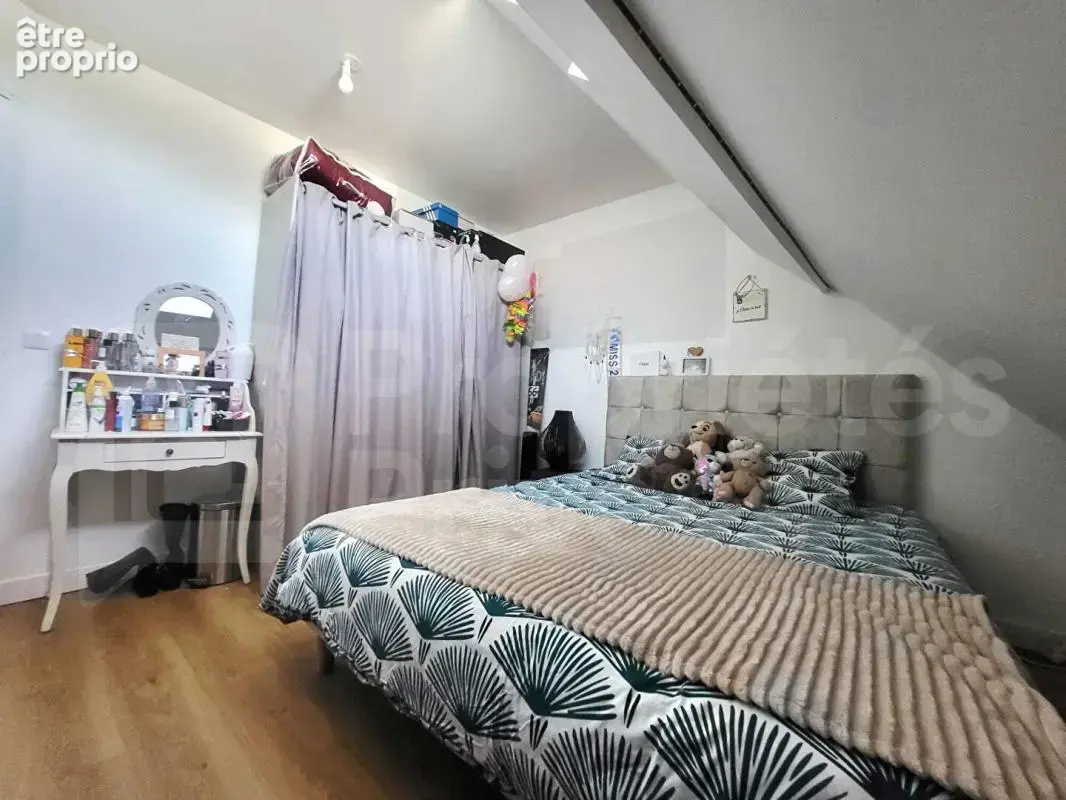 Coup de coeur pour cette maison rénovée, 3 chambres, jardin et stationnement - photo 10