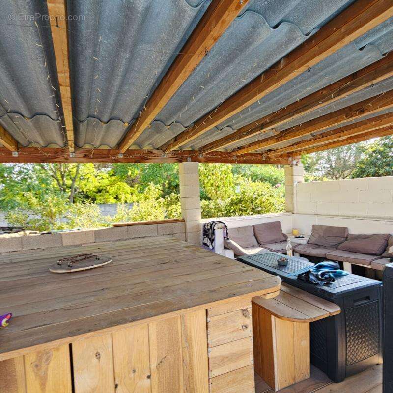 Maison à PUGET-SUR-ARGENS