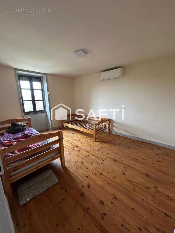 Photo 7 - Maison à POUILLY-SOUS-CHARLIEU