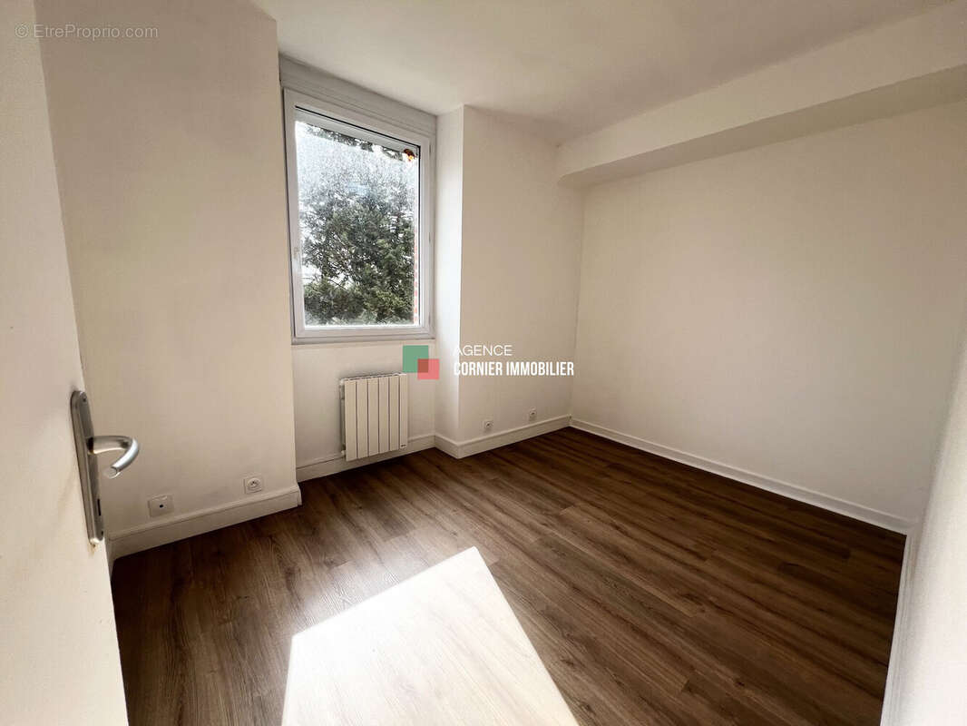 Appartement à NOYAL-SUR-VILAINE