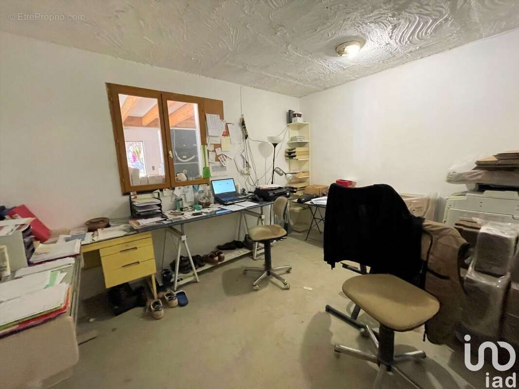 Photo 7 - Commerce à CARCES