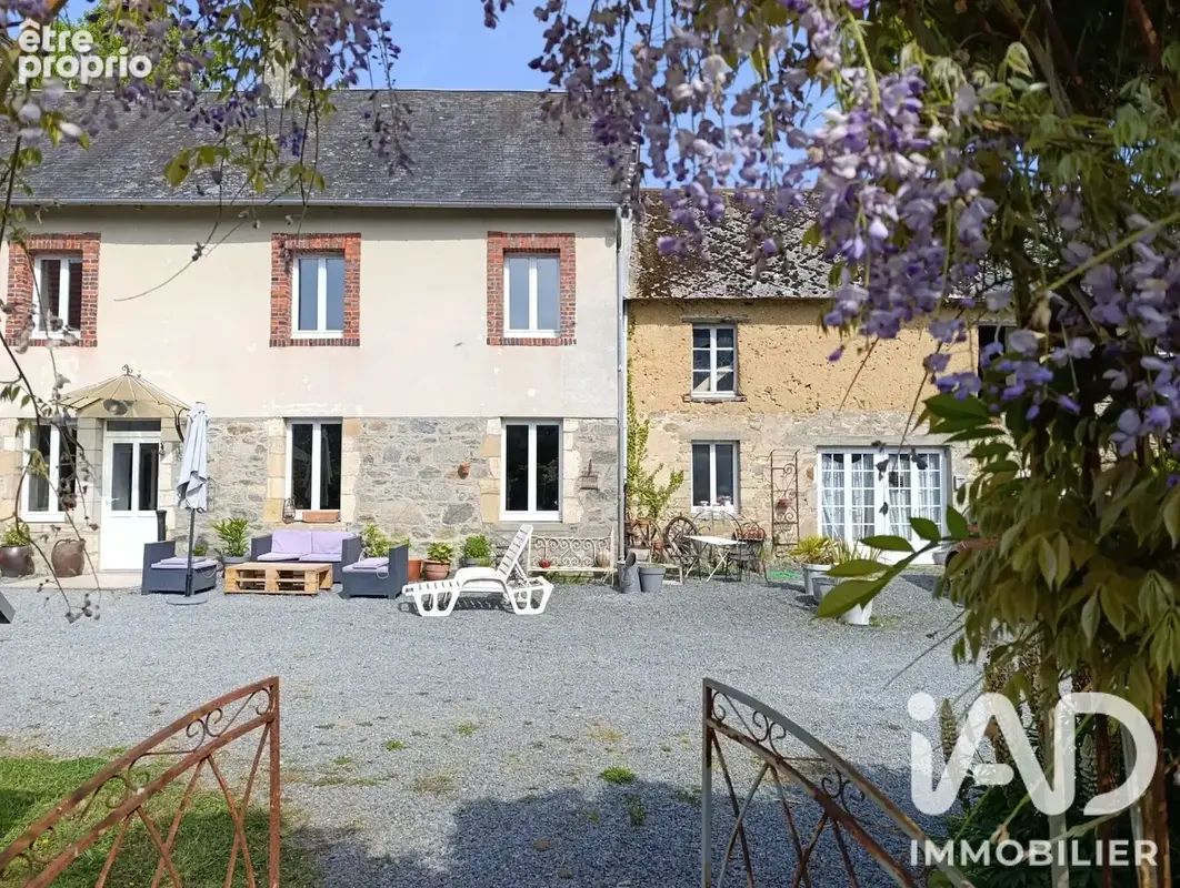 Photo 1 - Maison à SAINT-SAUVEUR-LENDELIN
