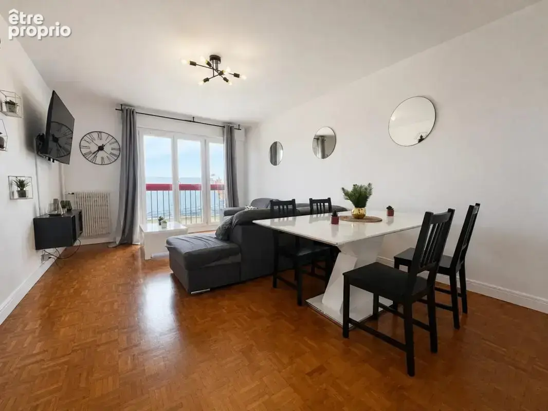 Appartement de 5 pièces de 102 m² au Mans - photo 4