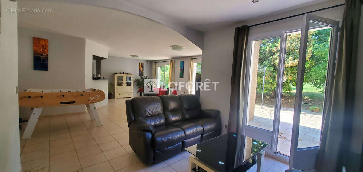 Maison à TOURVES
