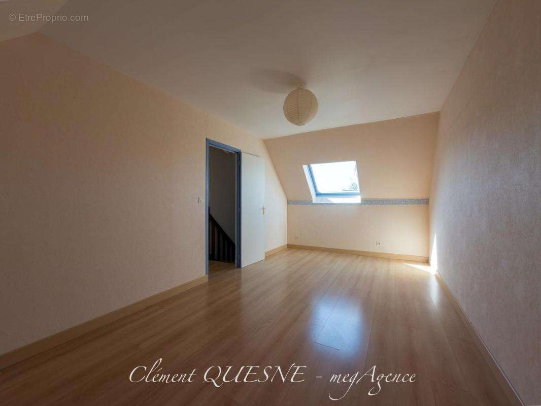 Maison à SAINT-MARTIN-EN-CAMPAGNE