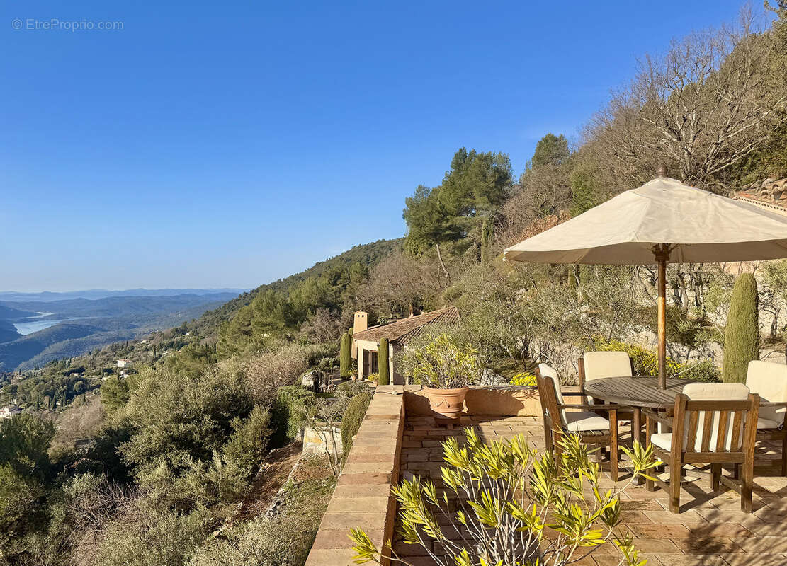 Maison à SPERACEDES