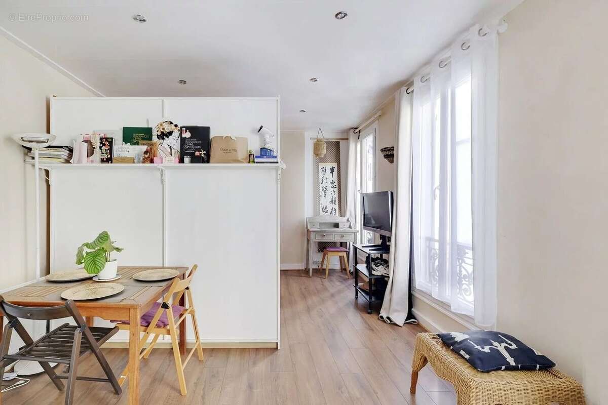 Appartement à PARIS-4E