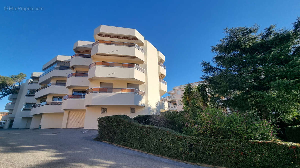 Appartement à SAINT-RAPHAEL