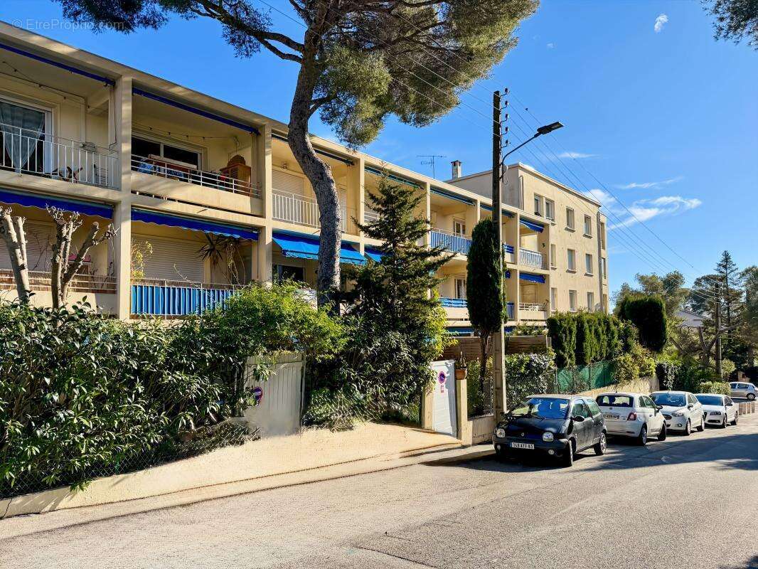 Appartement à SAINT-RAPHAEL