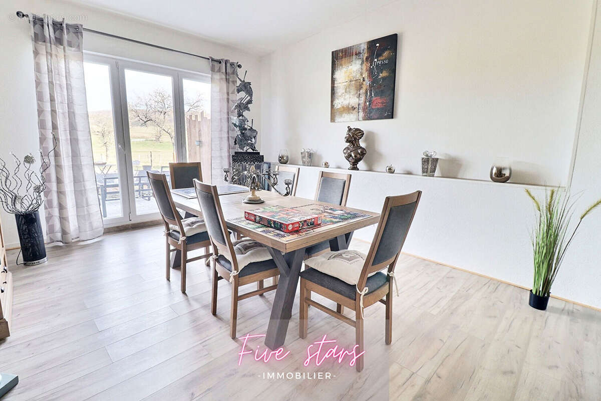 Maison à GENDREVILLE