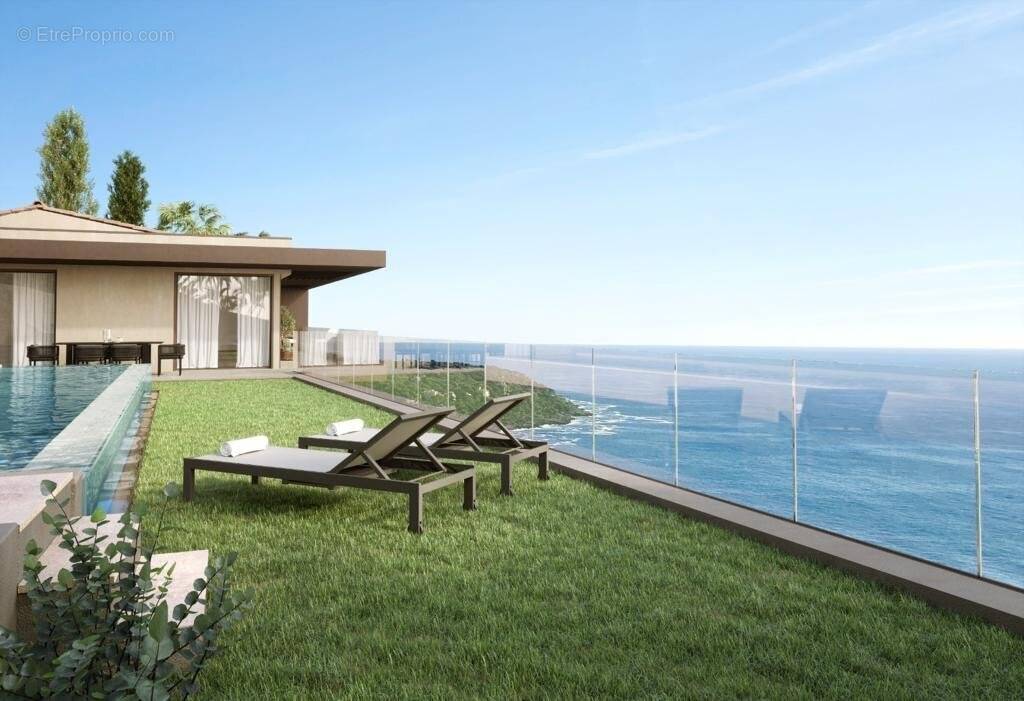 Maison à ROQUEBRUNE-CAP-MARTIN