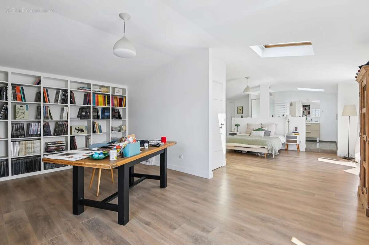 Maison à BOIS-COLOMBES