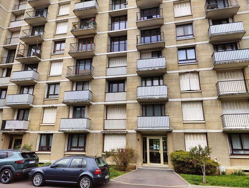 Appartement à CHATILLON