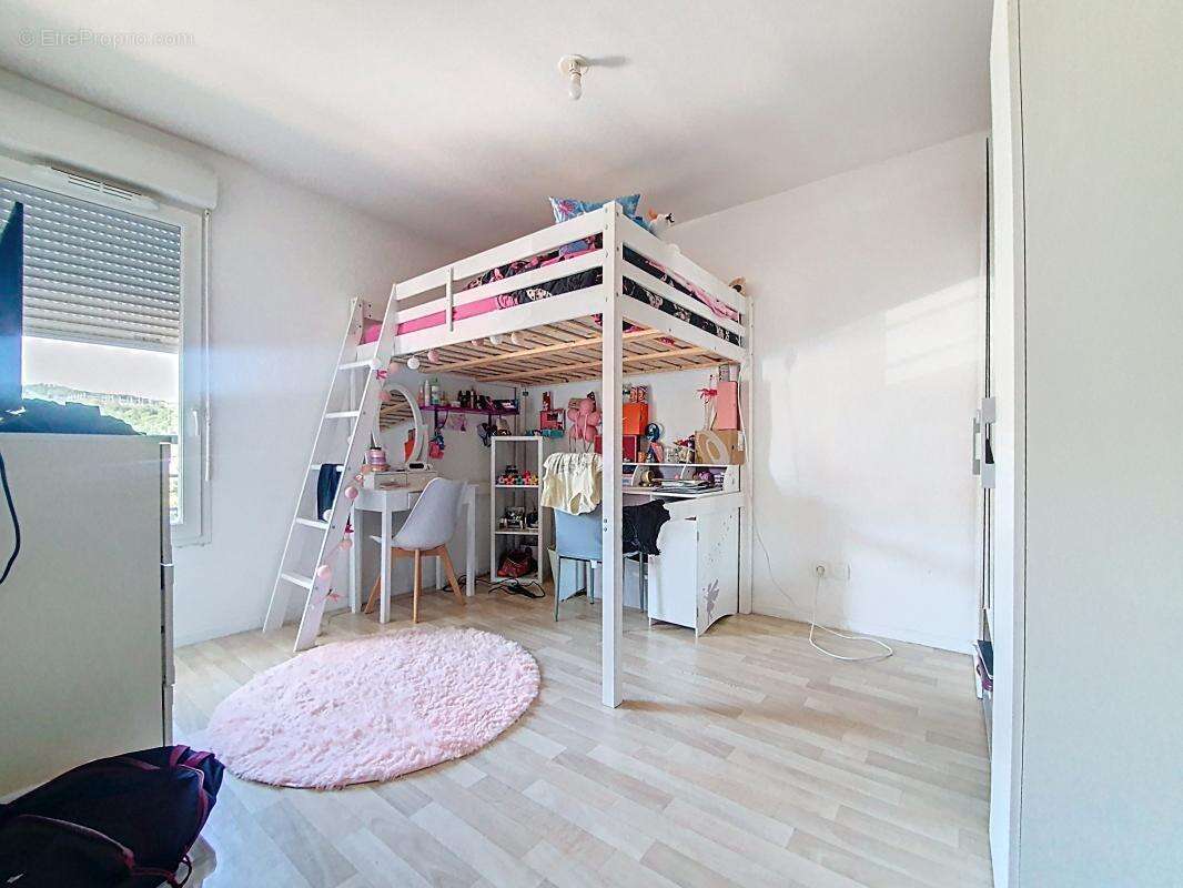 Appartement à CHASSE-SUR-RHONE