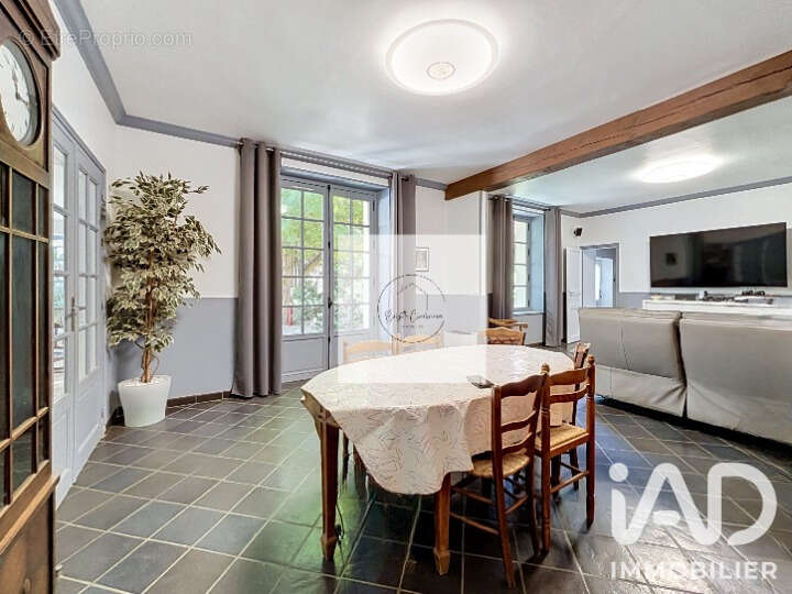 Maison 170 m² à Treon  - photo 6