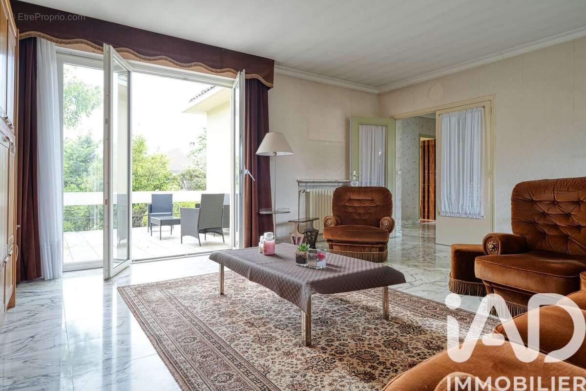 Photo 2 - Maison à COLOMBES
