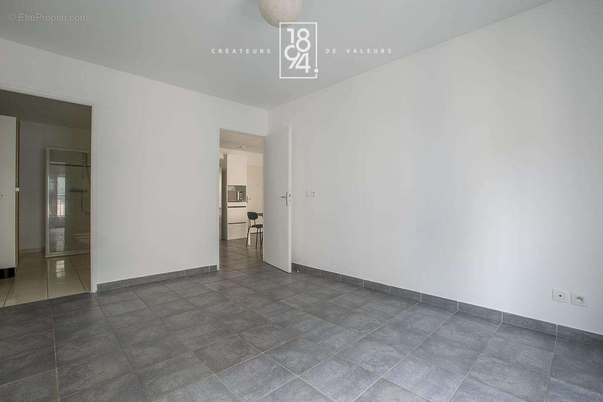 Appartement à MARSEILLE-10E