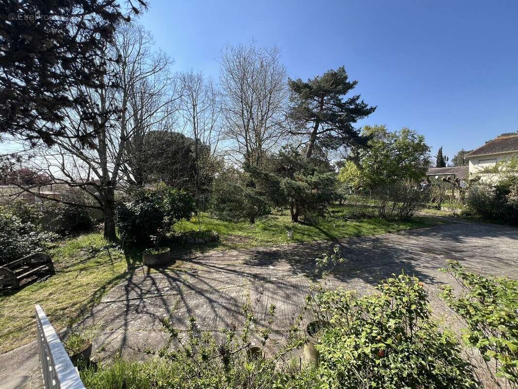 Maison à AUCAMVILLE