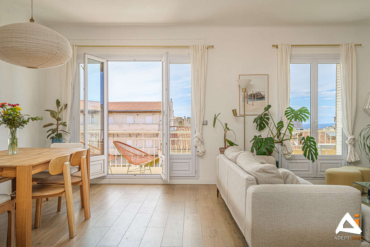 Appartement à MARSEILLE-7E