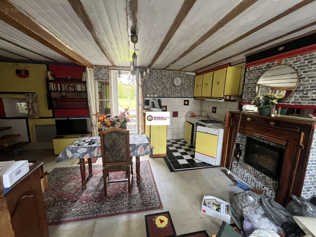 Maison à LE MELE-SUR-SARTHE