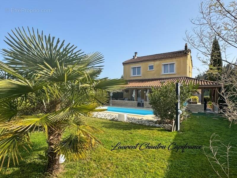 Maison à MARSAC-SUR-L'ISLE