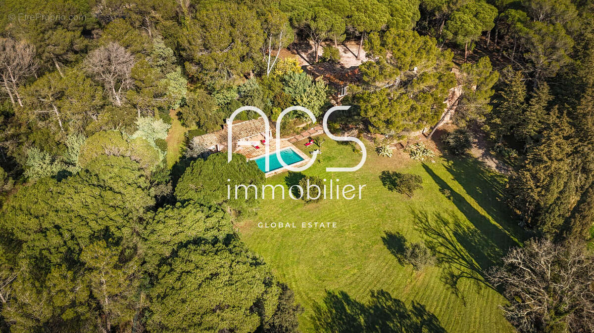 Maison à SAINT-RAPHAEL