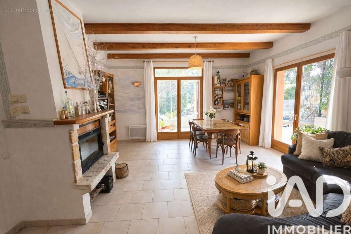 Photo 6 - Maison à VENTABREN