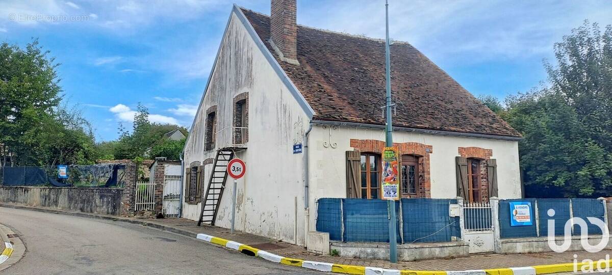 Photo 1 - Maison à SAINT-HILAIRE-LES-ANDRESIS