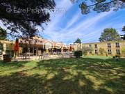 Photo 1 - Commerce à PONT-SAINT-ESPRIT