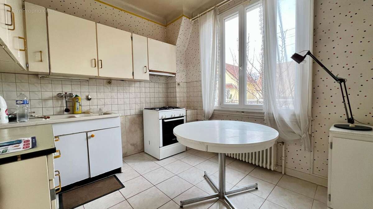 Maison à NEUILLY-SUR-MARNE