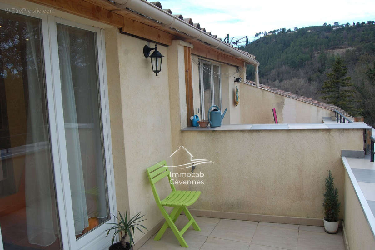 Appartement à BESSEGES