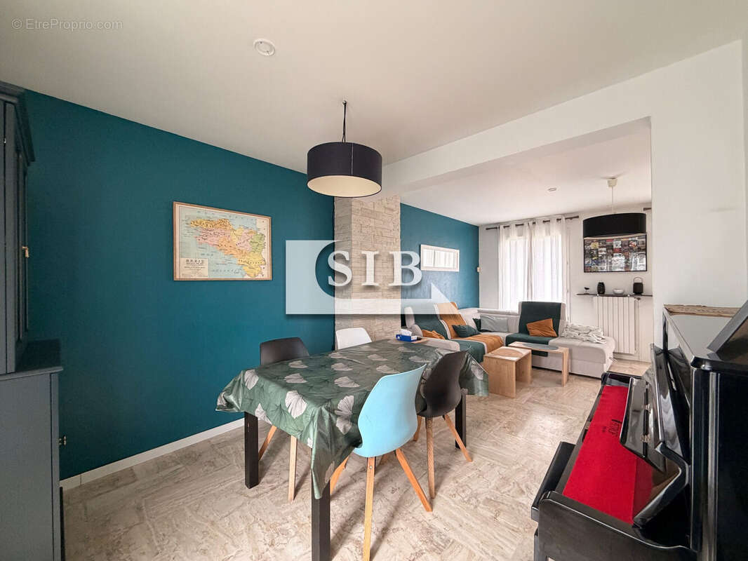 Maison à LONGPONT-SUR-ORGE