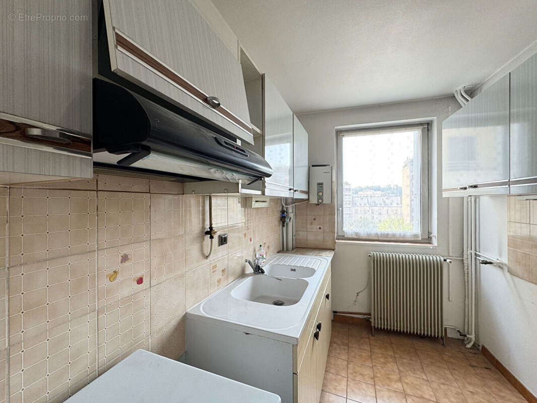 Appartement 2 pièces 50.8 m2 -  Métro 10 - Boulogne-Billancourt - photo 2