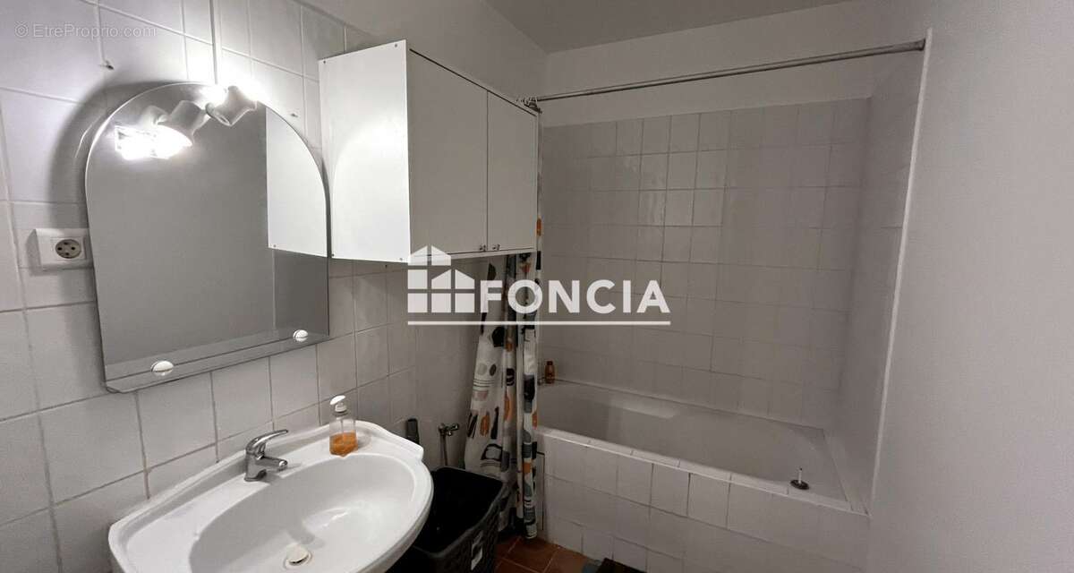 Appartement à HYERES